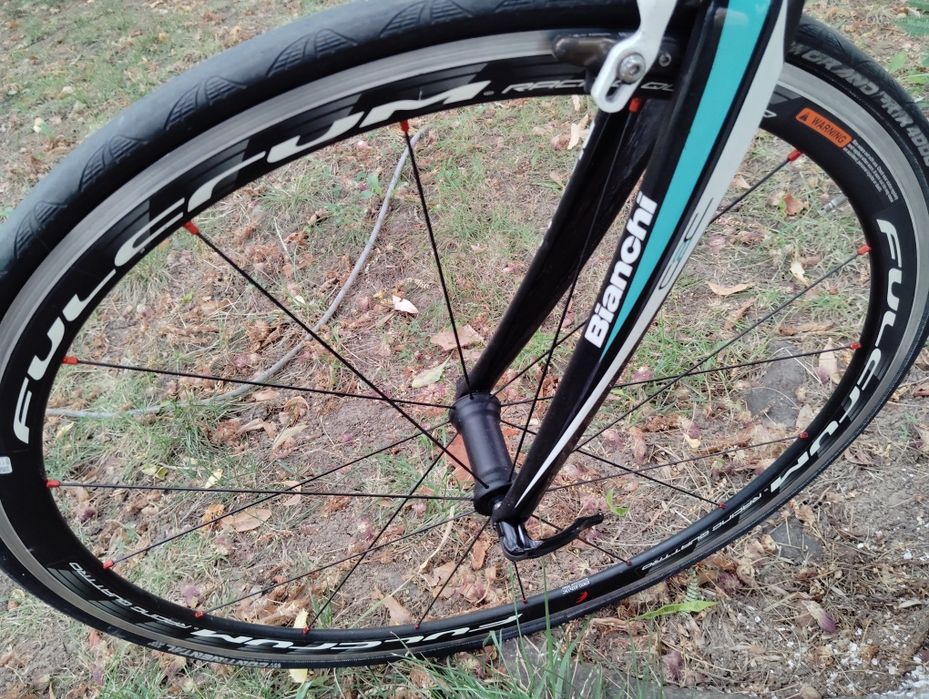 Cursiera carbon Bianchi Vertigo  preț redus