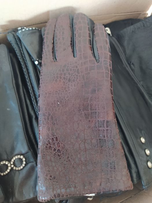 Перчатки кожаные