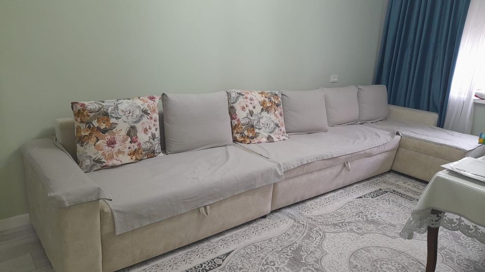 Продаю диван в отличном состоянии