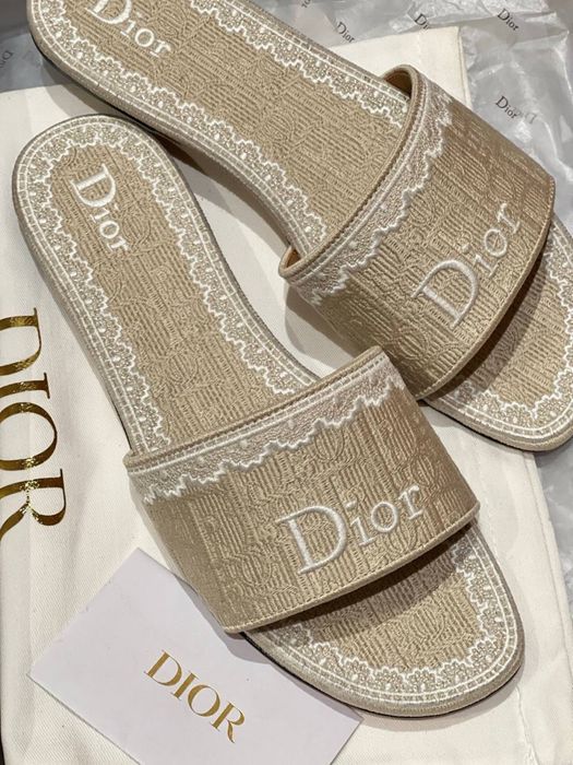 Papuci Christian Dior