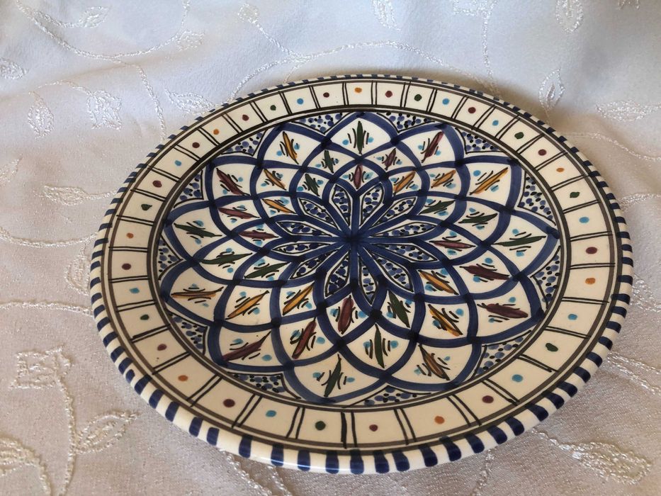 Керамична чиния, ръчна изработка, 25 см. диаметър, уникат, Тунис
