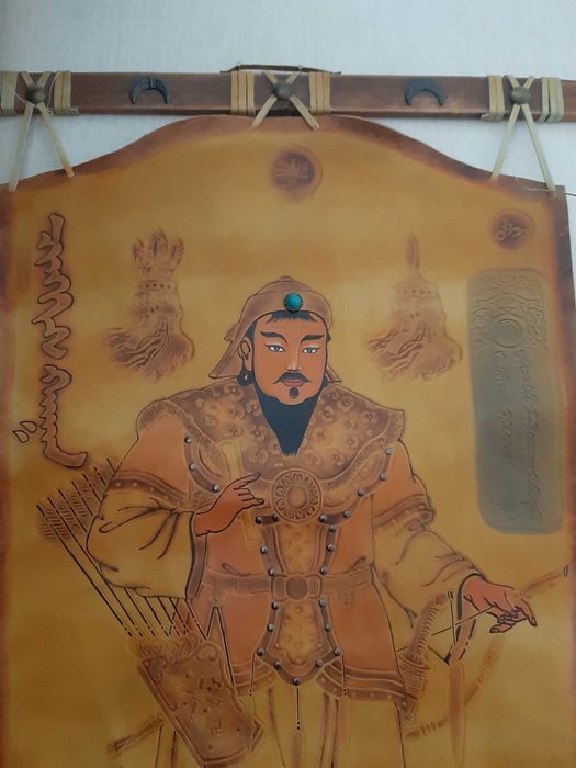 Настенное пано из кожи