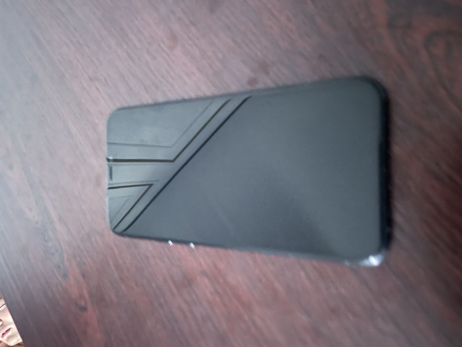 IPhone 11pro в хорошем состоянии
