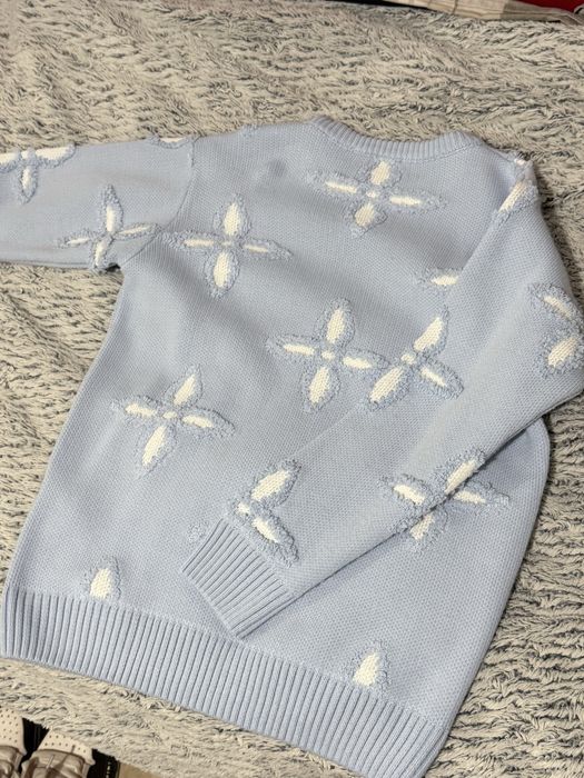 pullover luis vuitton baby blue