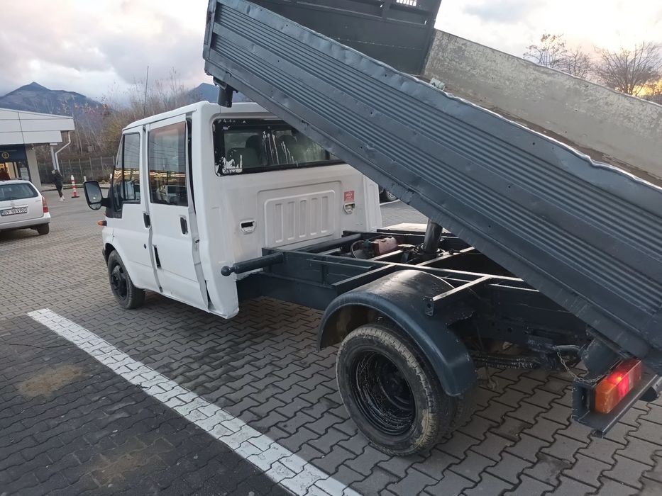 Vînd basculabilă ..Cabină dublă