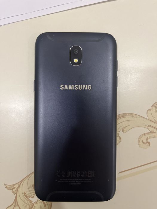 Samsung Galaxy J5 Pro (SM-J530FM/DS)