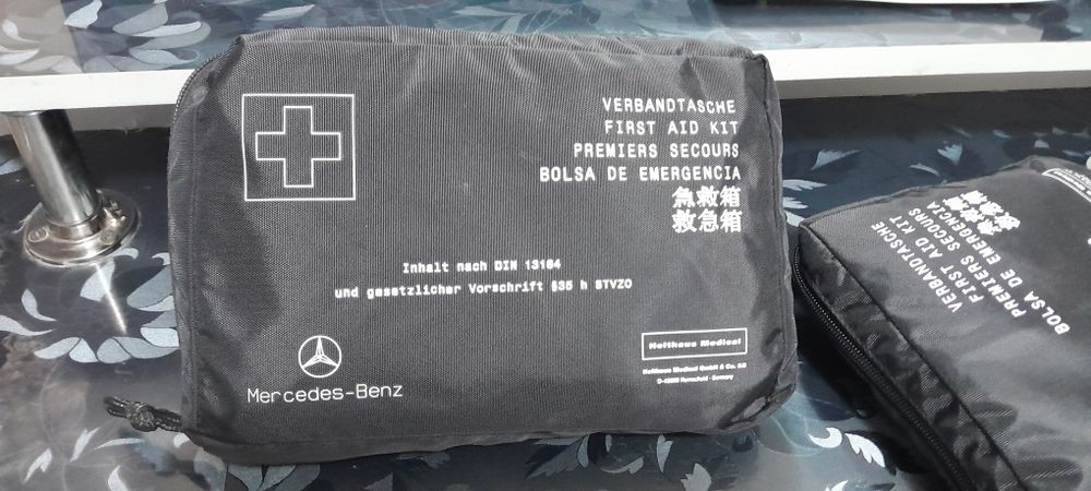 Mercedes-benz Maybach аптечка