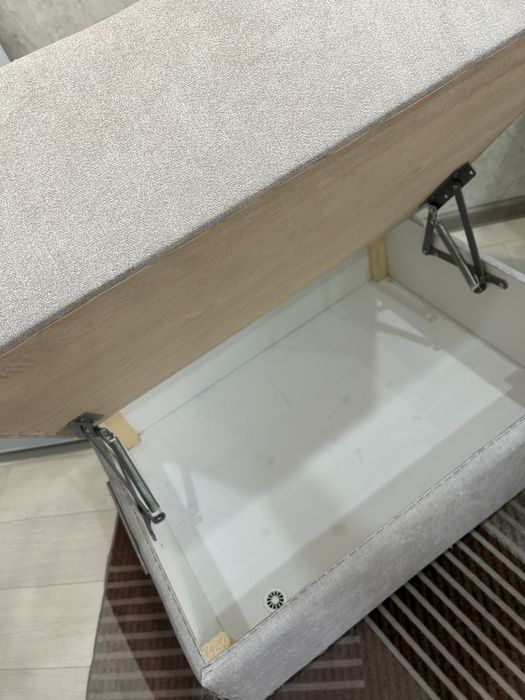 Продам пуфик с ящиком для хранения