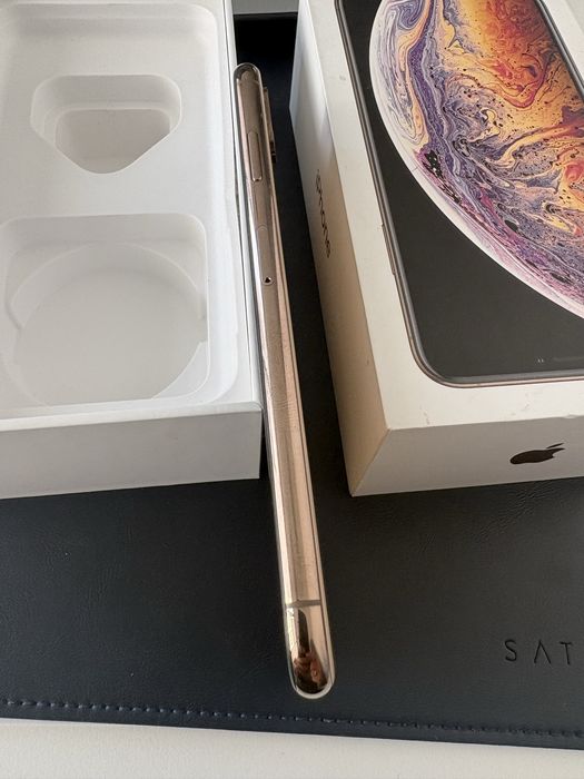 Iphone XS Max 64, SOH 77%, перфектен