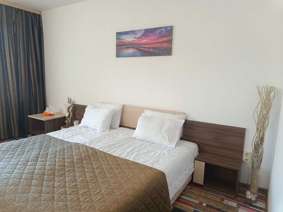 Едностаен в к.к. Св. Константин и Елена