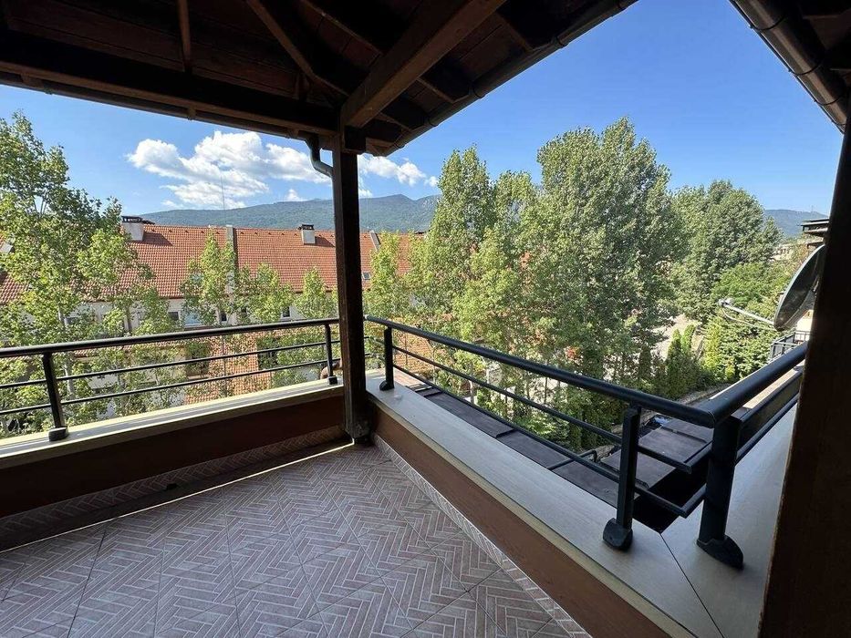 Дава се под наем Многостаен апартамент в София, Витоша - 300 кв.м за 1900 € - Снимка #10