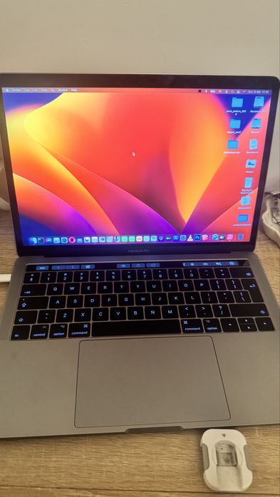 MacBook Pro 13” 2017 i5 /8GB RAM/256GB/4x Thunderbolt/stare impecabila