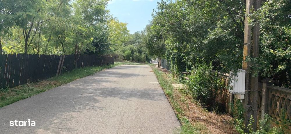 Teren cu deschidere mare 30 m