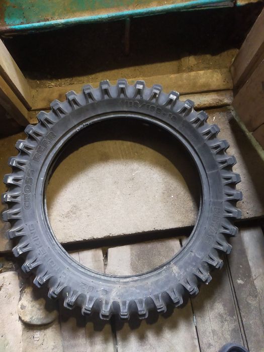 Продам резину на мотоцикл
