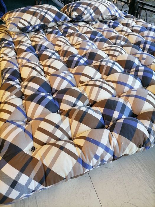 Matras (o'rin) ko'rpa yostiq