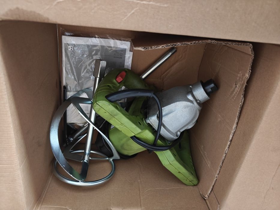 Продам строительный миксер