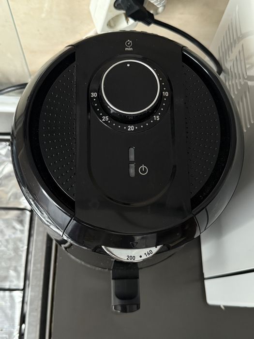 Airfryer / Friteuză cu aer cald Tefal Easy Fry Compact Negociabil