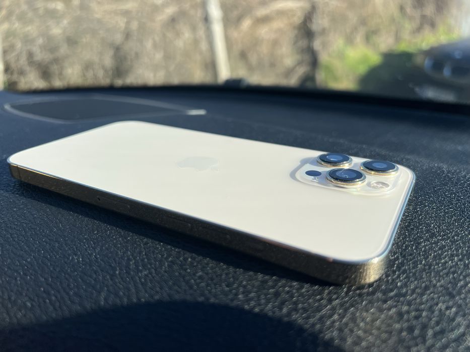 Vând iPhone 12 PRO MAX