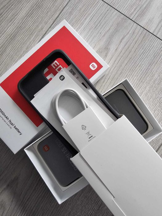 Redmi 15 de vanzare - telefon nou!