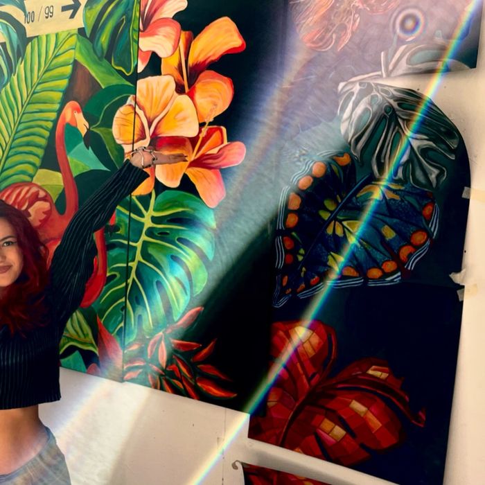 Pictura panza/perete