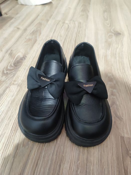 Туфли школьные 37 размер