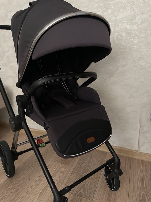 Коляска New Lux в отличном состоянии