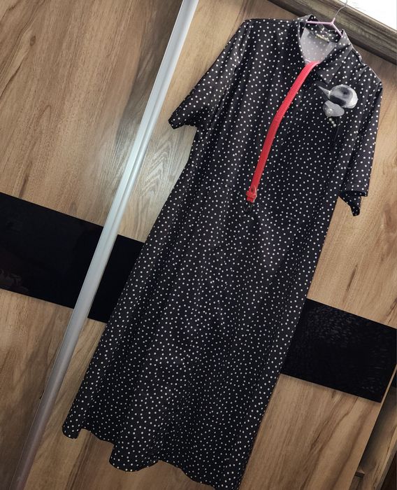 Платье для женщин