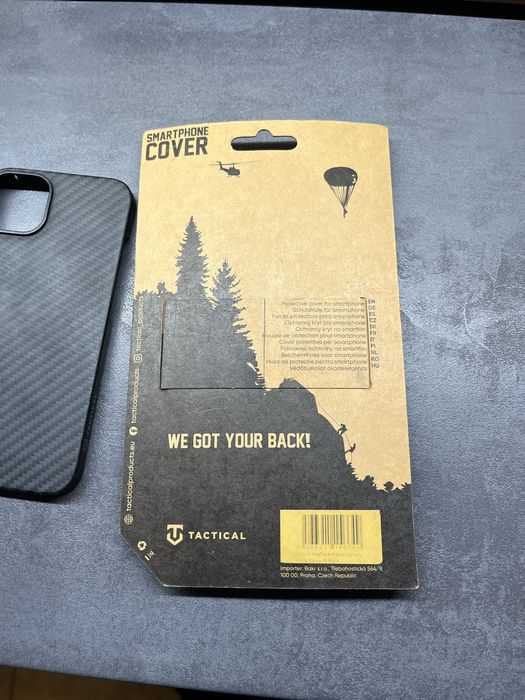 Карбонов кейс за Iphone13