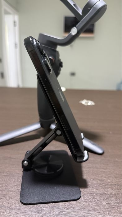 iPhone 16 pro 1TB Black