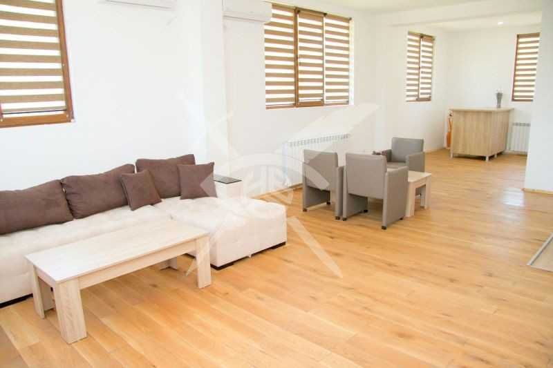 Продава се Хотел в с. Близнак, Област Бургас - 521 кв.м за 576 €/кв.м - Снимка #7