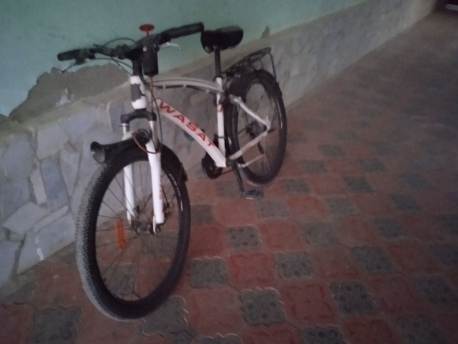 Velo sipet  elektiro velik skuterlarga ebmen va ustiga daplata qilaman