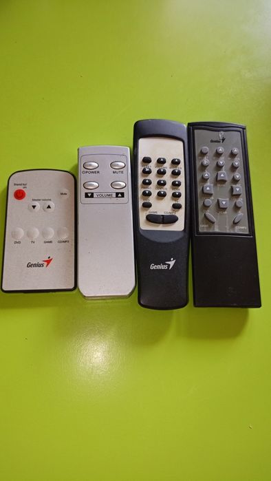 Genius telecomandă
