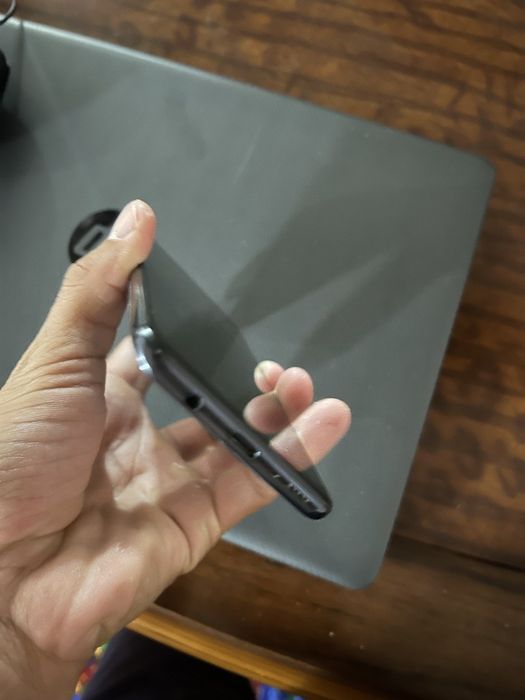 Samsung A50 4/64 Srochna sotiladi