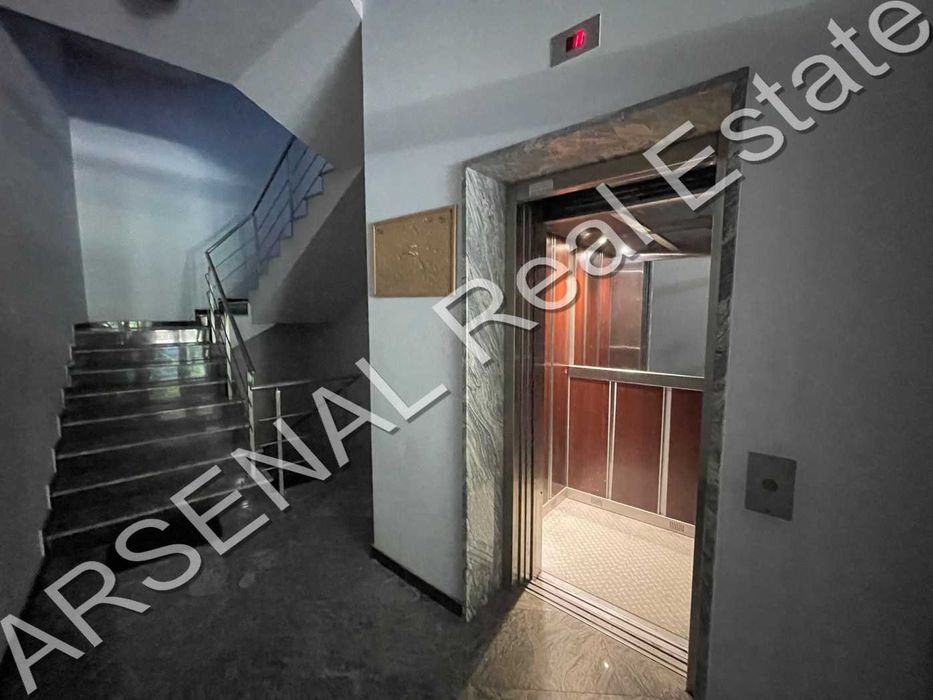 Тристаен апартамент под наем, Лозенец