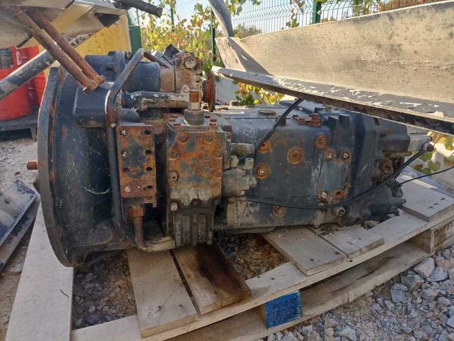 Скоростна кутия за бетоновоз