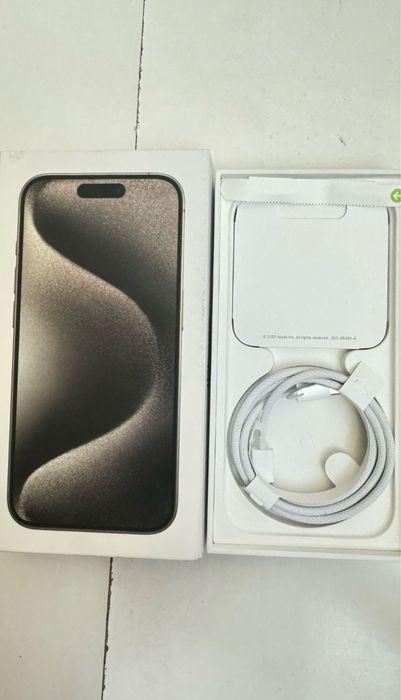 15 про 128 гб почти новый