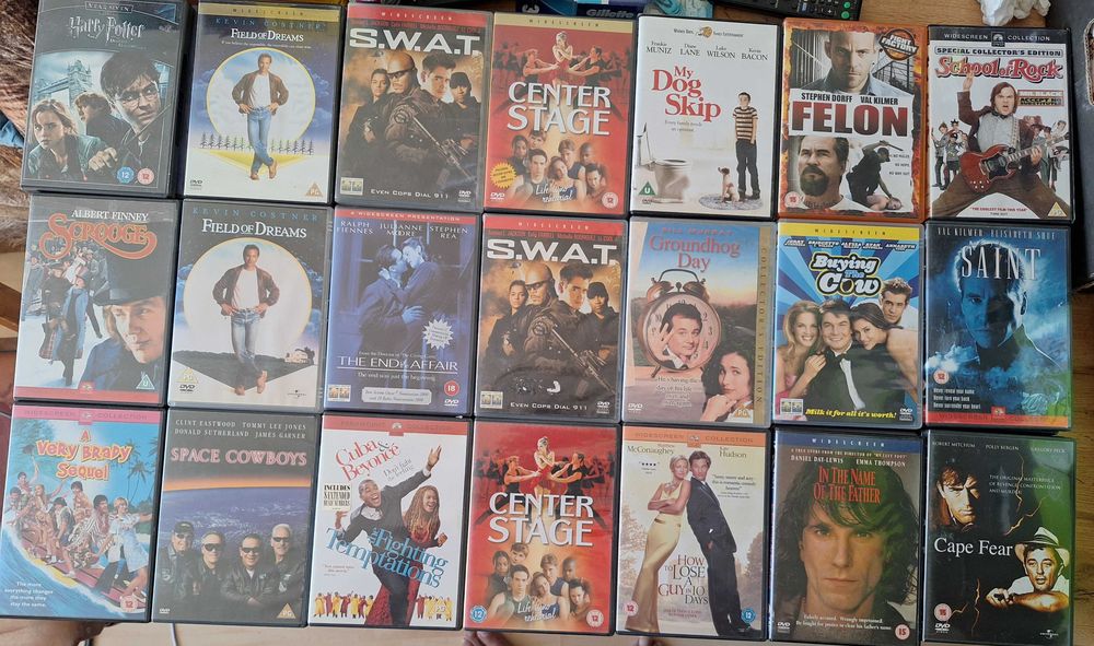 Английски издания с български субтитри цена 5лв на филм