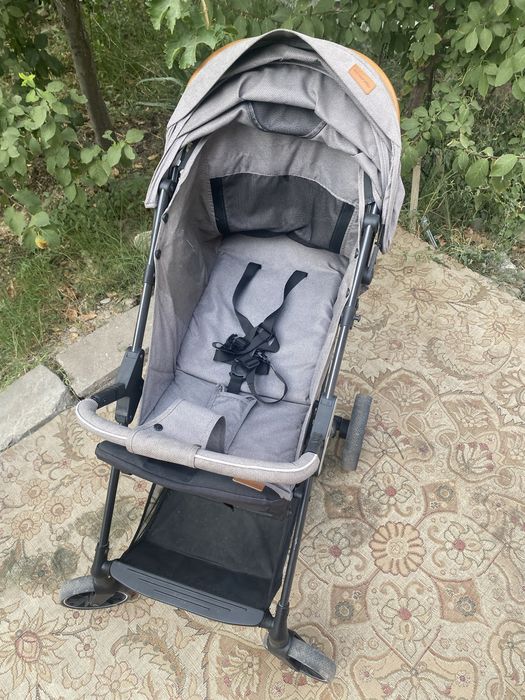 Коляска зимний летний