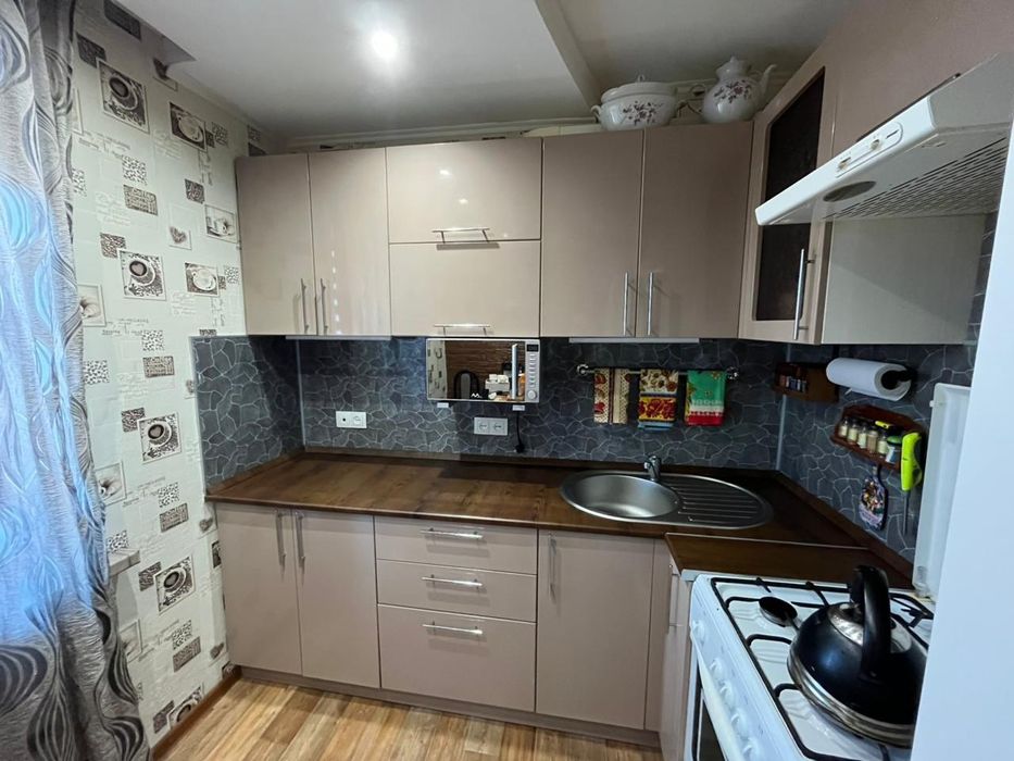 Продам двухкомнатную квартиру