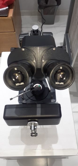 Микроскоп исследовательский