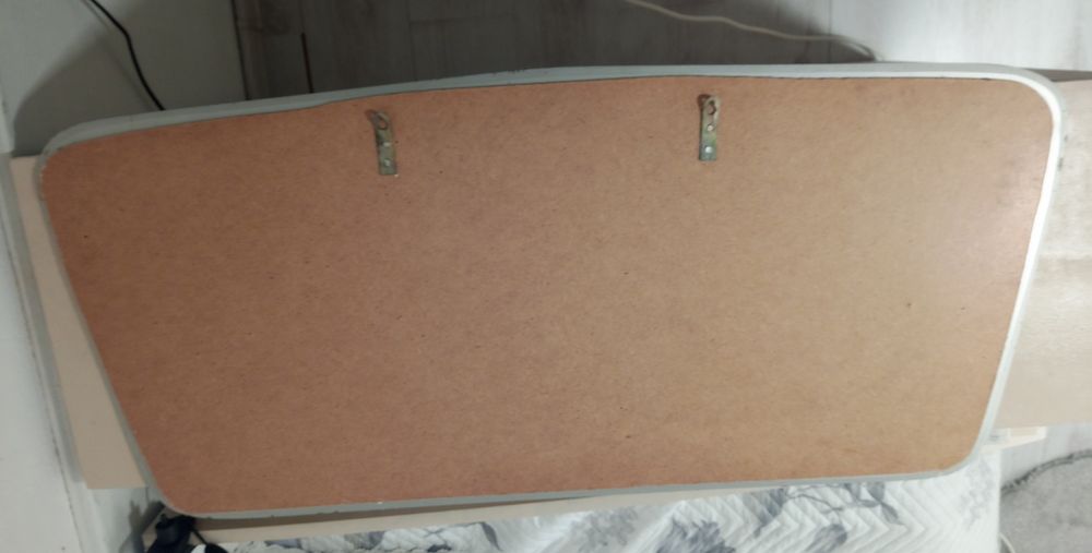 Стари гравирани огледала-2 бр.