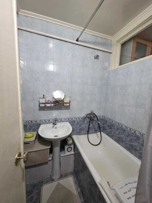 2/1/5 массив Лабзак ц13 продается 51м2