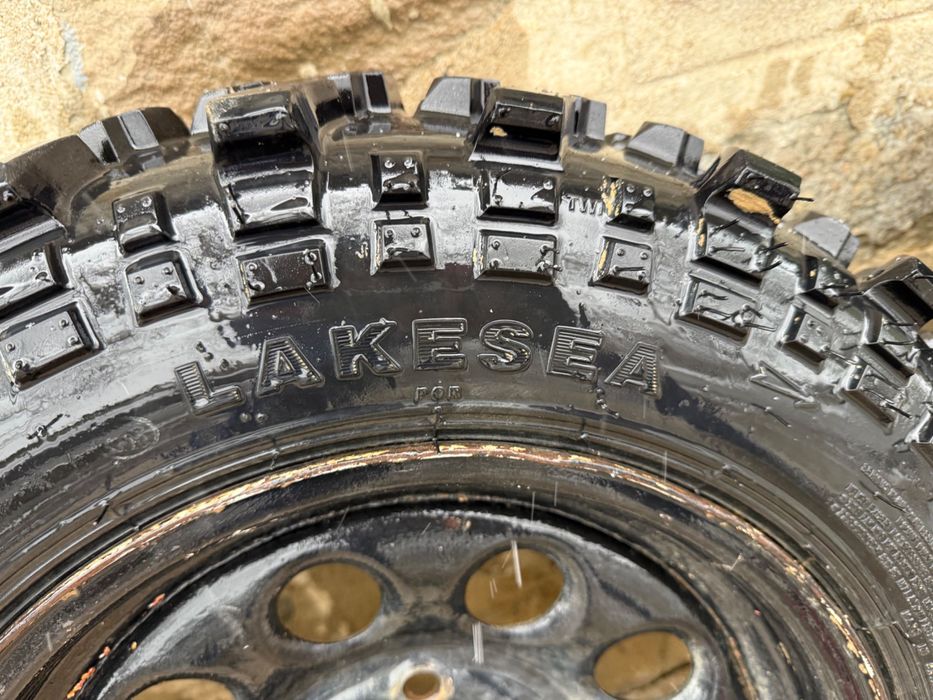 Офроад гуми 195/80/15