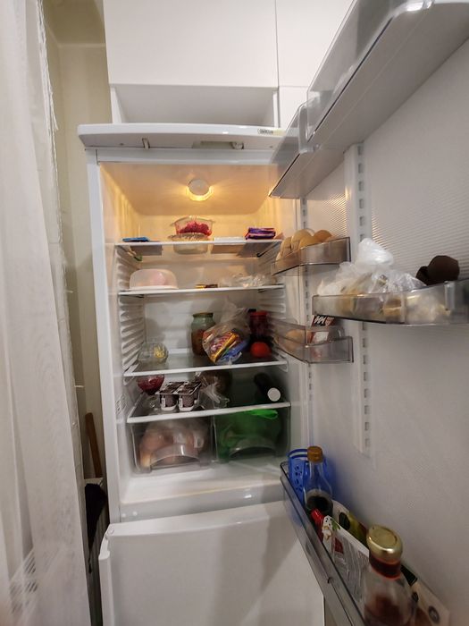 Продам холодильник б/у