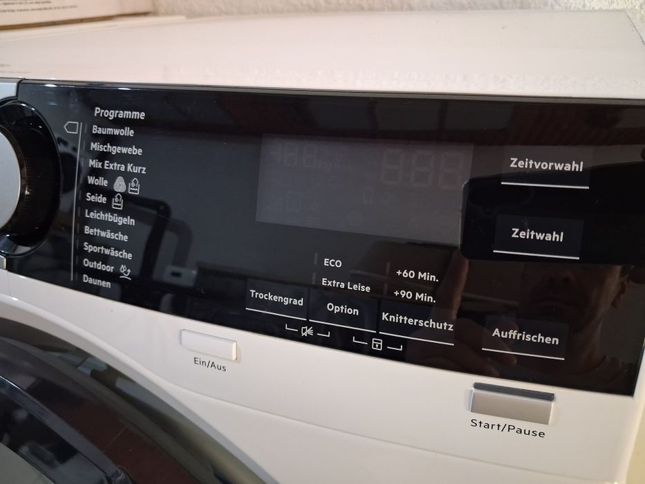 Сушилня AEG - 8 kg термопомпа