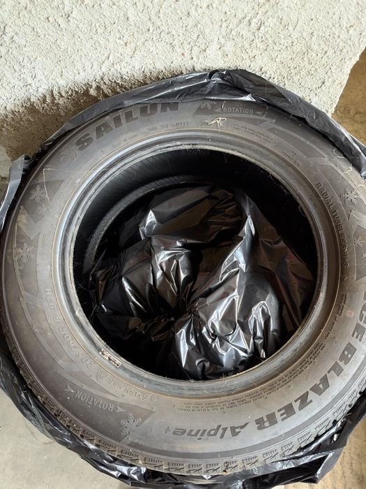 Cauciucuri Iarna 205/60R16 Sailun Ice blazer alpine+