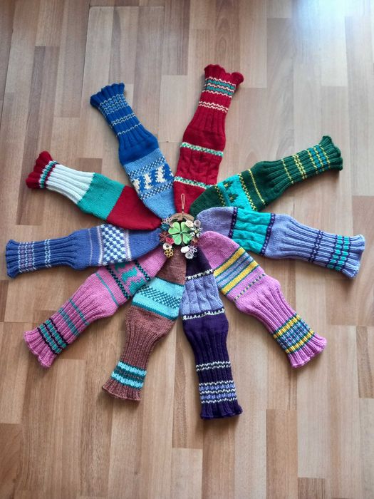 Ръчно плетени чорапи.