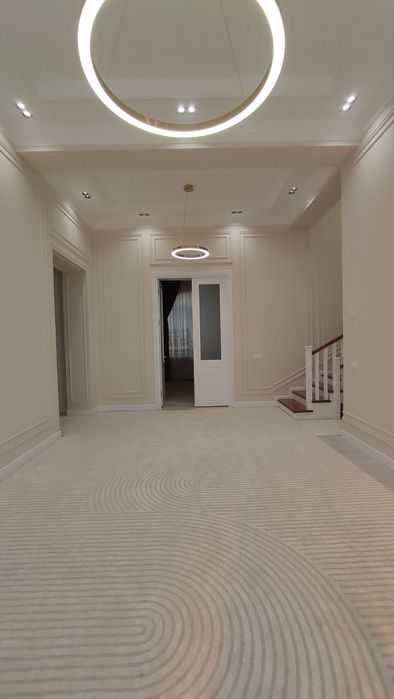 Продается дом Изза элитний махалля 5 с 8 комната