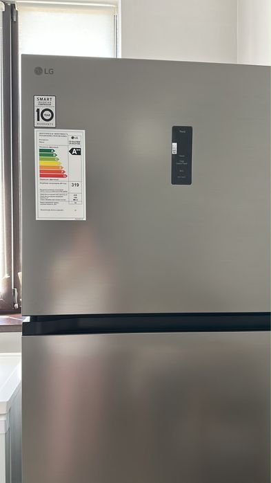 Холодильник LG новый