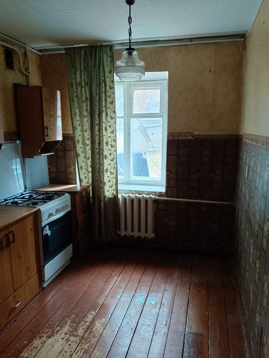 Продам полуторку в Жилянке